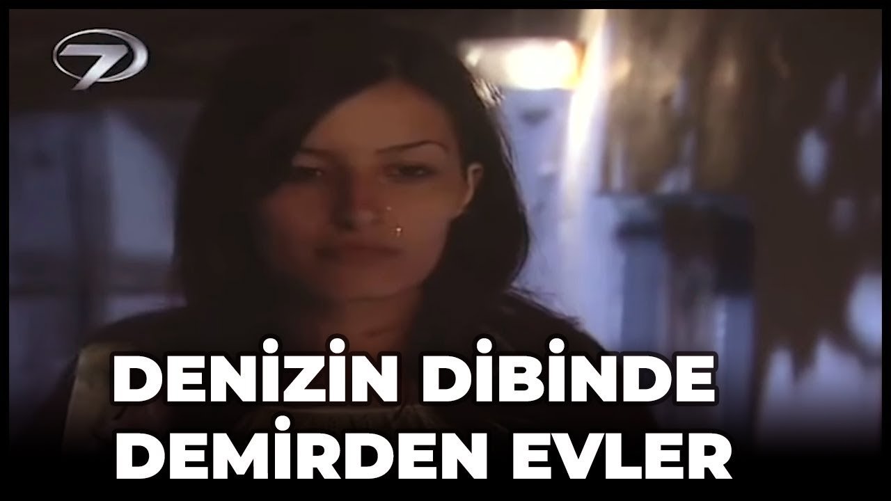 Denizin Dibinde Demirden Evler